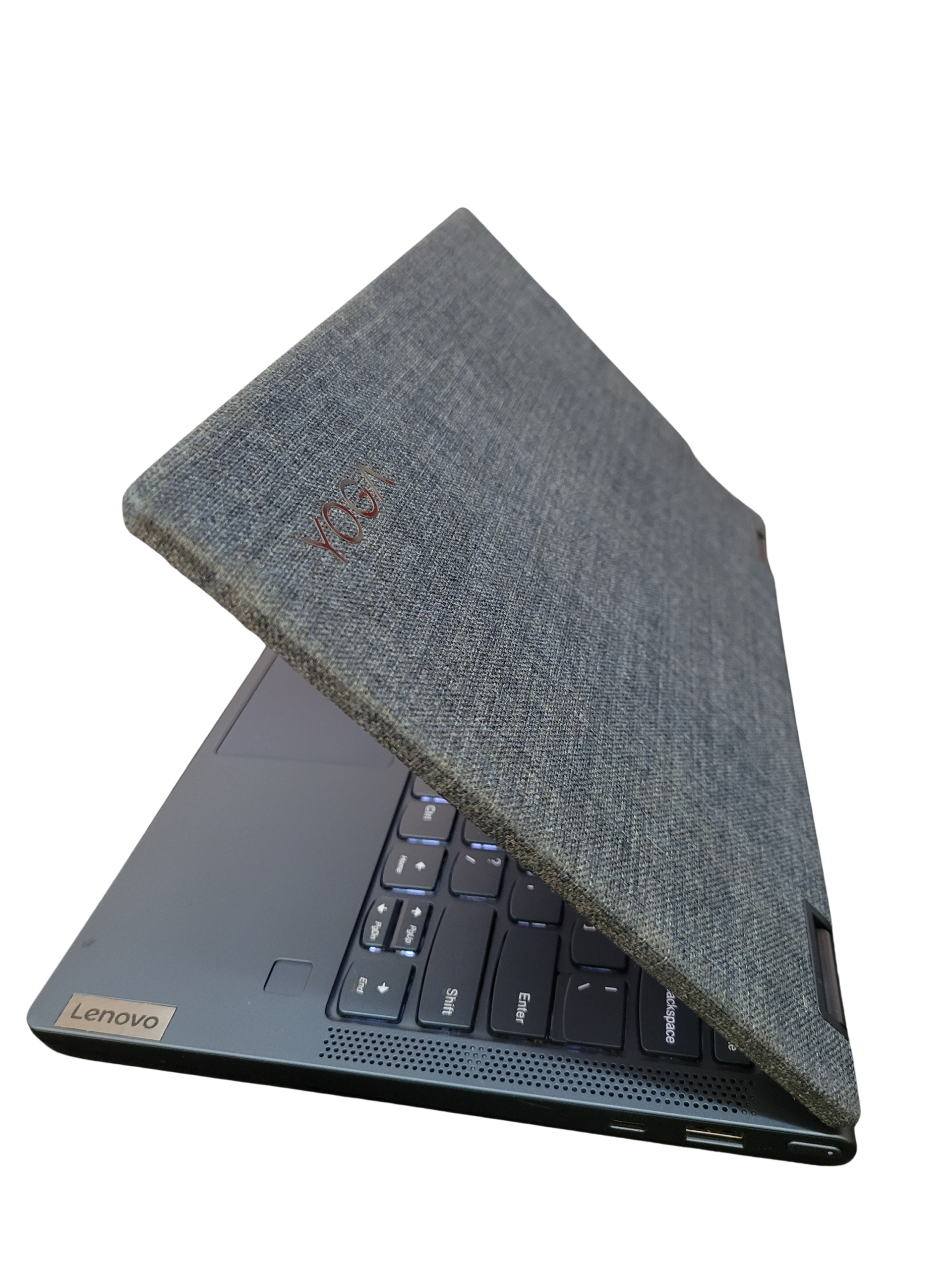 LAPTOP LENOVO YOGA 6 8GB RAM 256 M.2 - Image 4